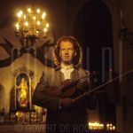 13-07-1992 Andre Rieu at church in Venlo, The Netherlands.

[keywords]Posed, Half Length, Church, Eyecontact, Smiling, Violin, Musician[/keywords]